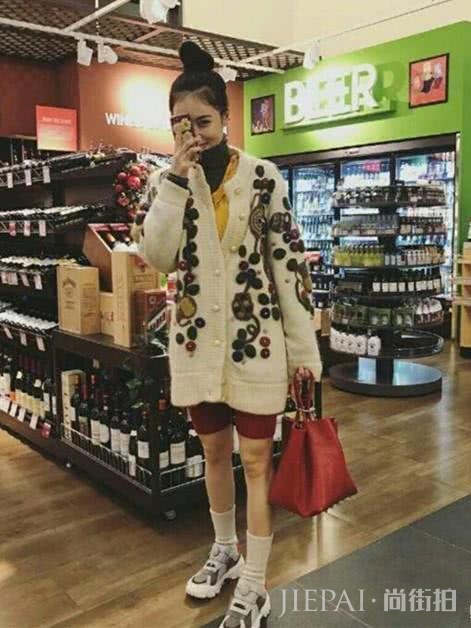 ������insɹ˽������ɫ��׿㣬����ĺ��и���